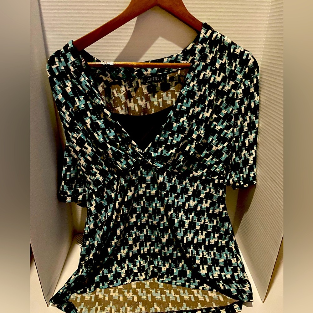 Women’s apt9 short sleeve dress top-medium